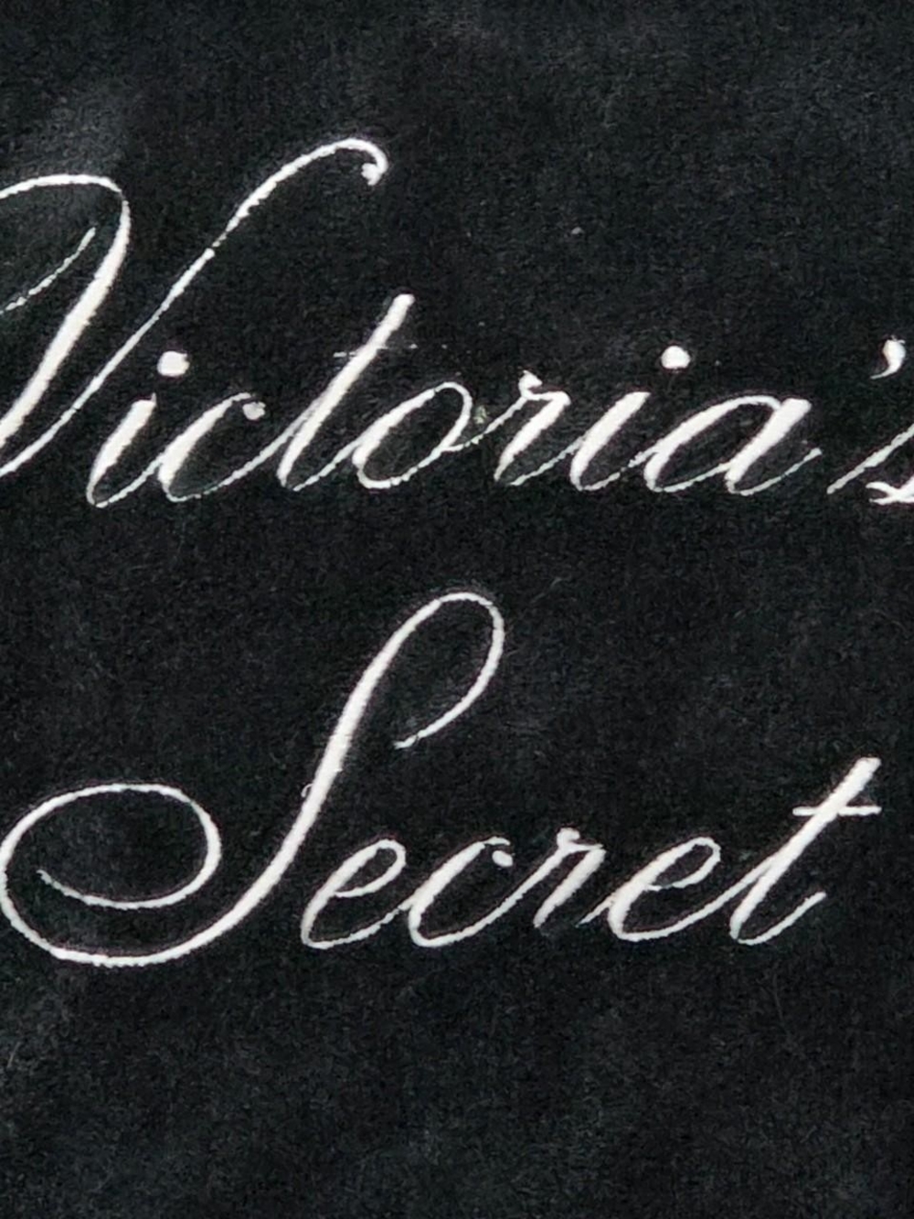 M/L Victoria's Secret Back Script Plush Fleece Robe - Picture 2 of 6